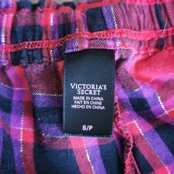 Victoria's Secret Light Flannel Plaid PJ Bottoms Small Red Purple Gold - Picture 4 of 5